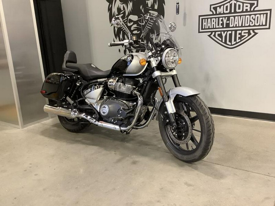 2024 Royal Enfield Super Meteor 650 Interstellar Grey