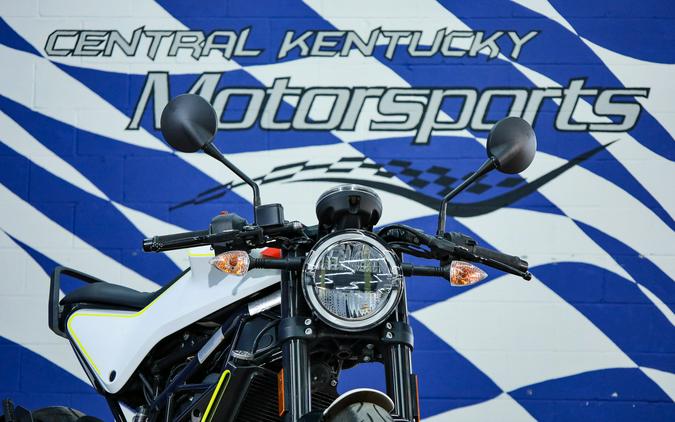 2018 Vitpilen 401 - Husqvarna Motorcycles