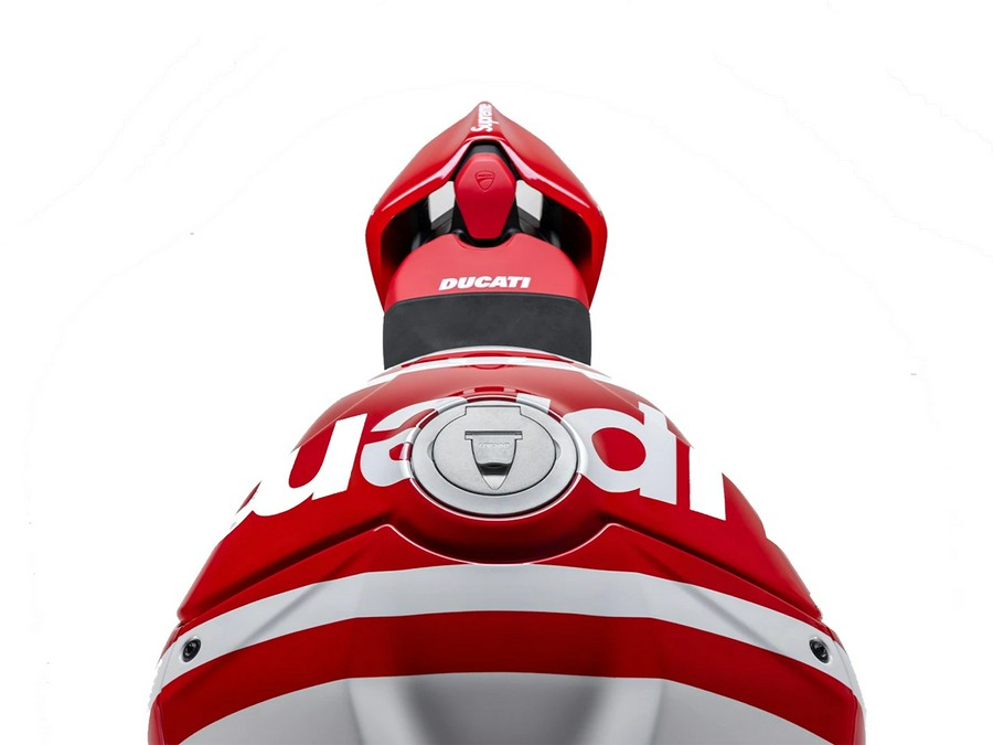 2025 Ducati Streetfighter V4 Supreme - 3765U