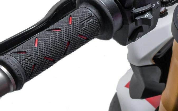 2025 Ducati Streetfighter V4 Supreme - 3765U