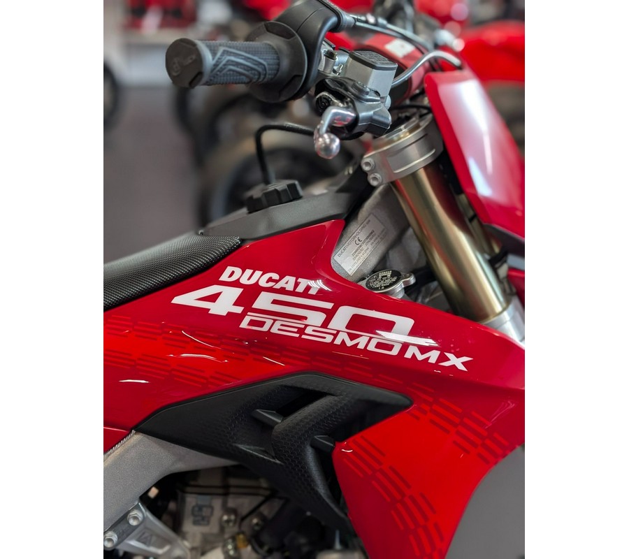 2026 Ducati Desmo450 MX