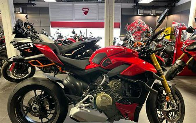 2022 Ducati Streetfighter V4 S