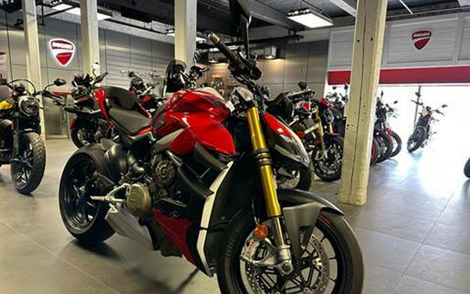 2022 Ducati Streetfighter V4 S