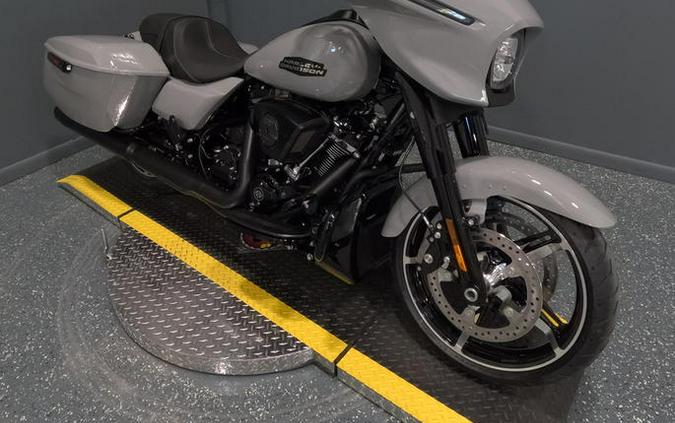 2024 Harley-Davidson® FLHX - Street Glide®