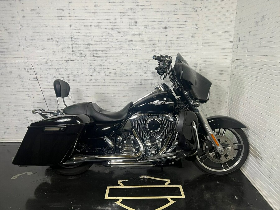 FLHX 2015 Street Glide®