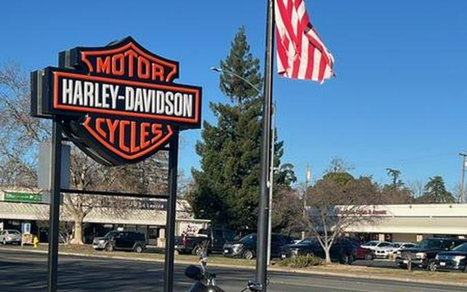 2018 Harley-Davidson® FXLR - Softail® Low Rider®