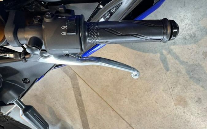 2025 Yamaha YZF R3 ABS