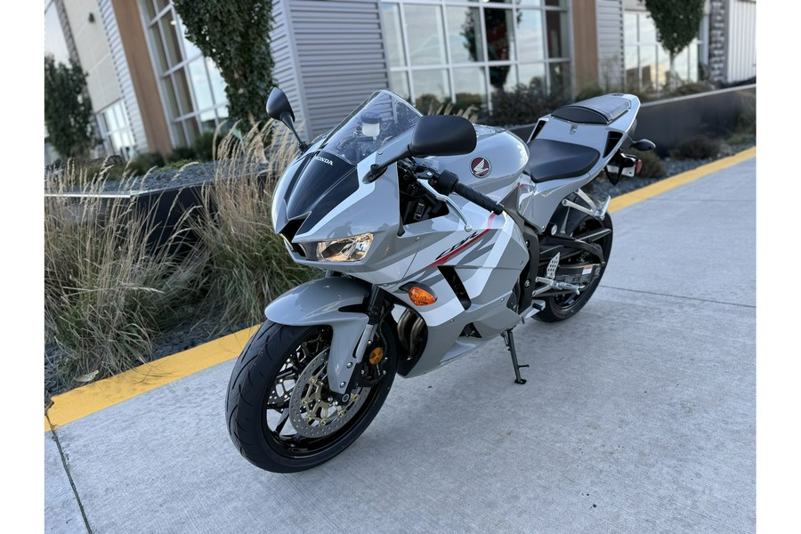 2026 Honda CBR600RR Base