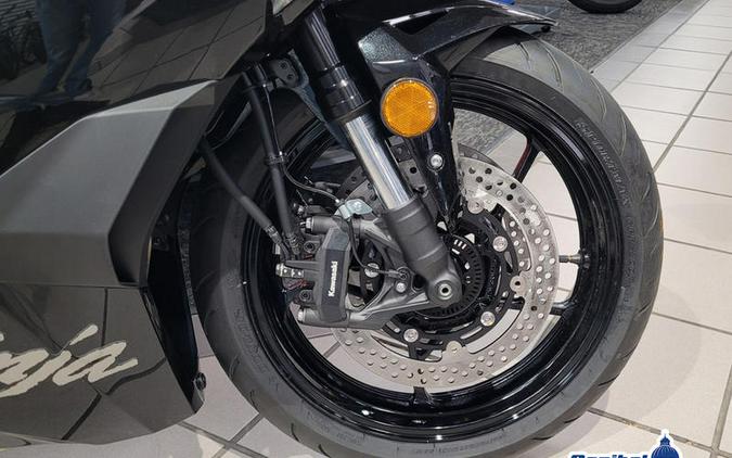 2026 Kawasaki Ninja® ZX™-4R ABS