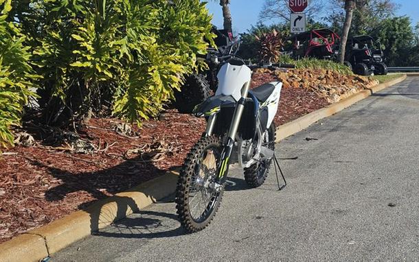 2026 Triumph TF 450-X Jet Black/Pure White 450-X