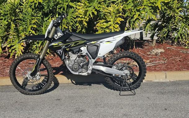 2026 Triumph TF 450-X Jet Black/Pure White 450-X