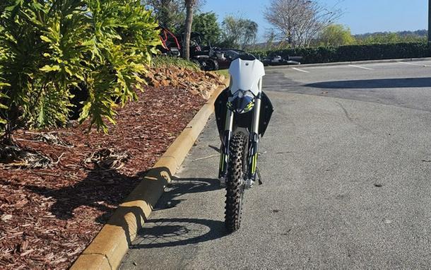 2026 Triumph TF 450-X Jet Black/Pure White 450-X