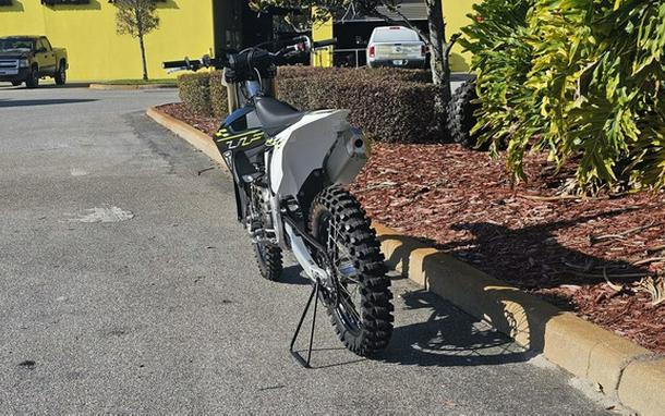 2026 Triumph TF 450-X Jet Black/Pure White 450-X