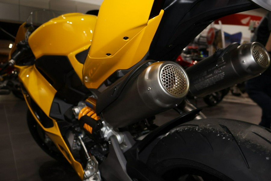2026 Ducati Panigale V2 S V2 S