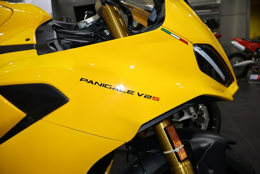 2026 Ducati Panigale V2 S V2 S