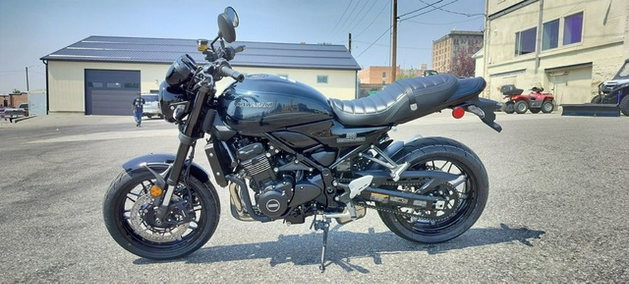 2026 Kawasaki Z900RS ABS