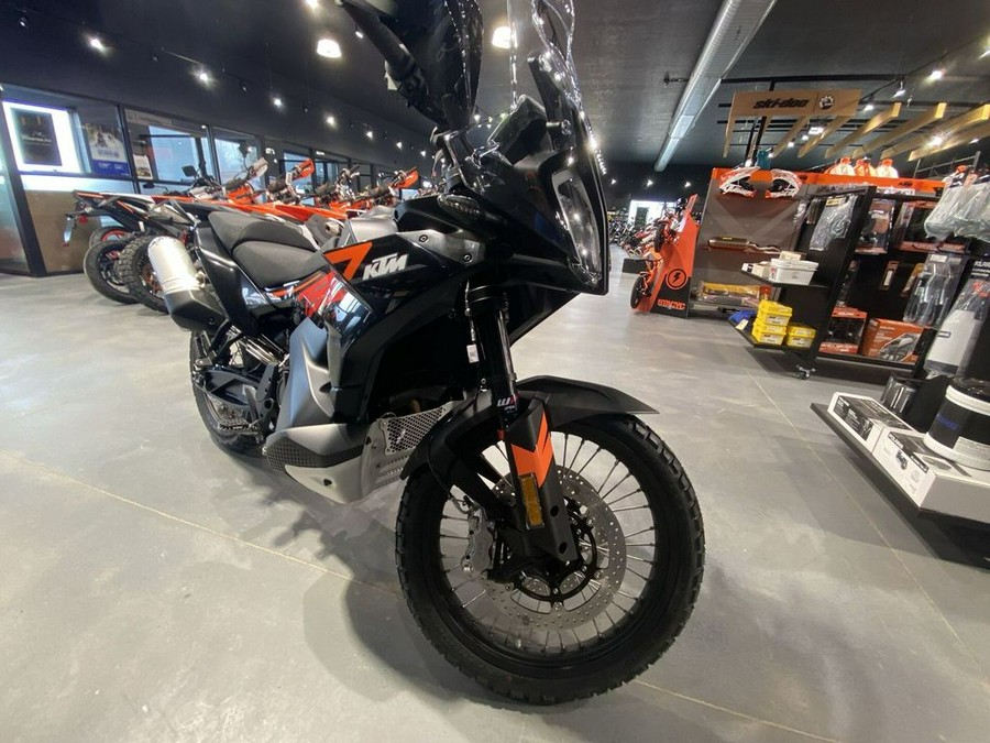 2024 KTM 790 Adventure