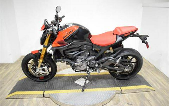 2023 Ducati Monster SP