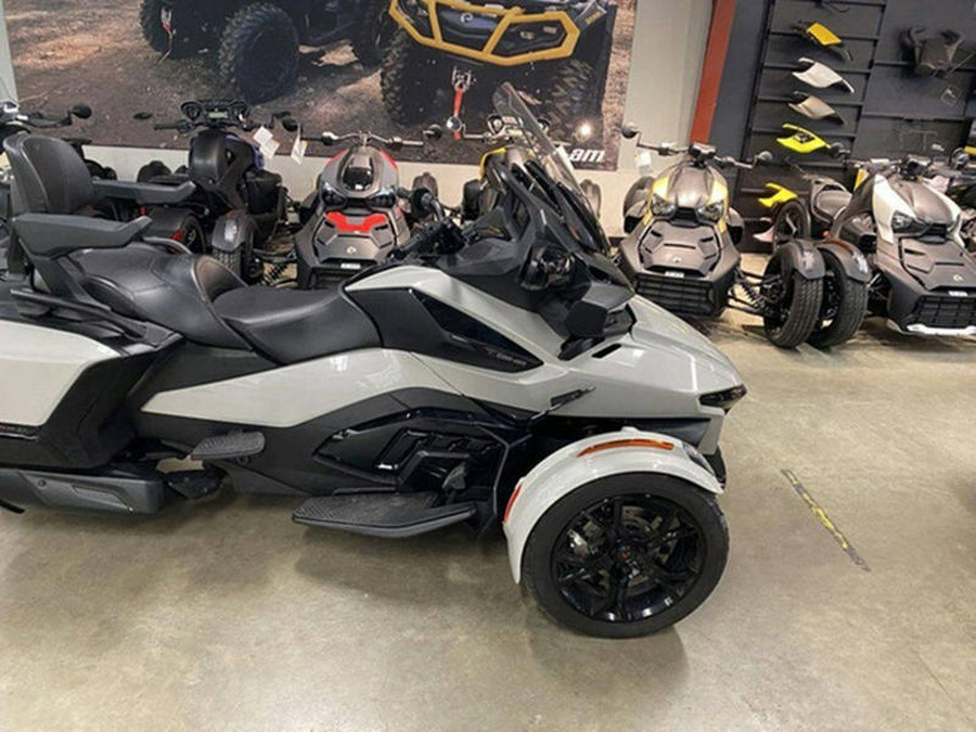 2021 Can-Am® Spyder® RT SE6