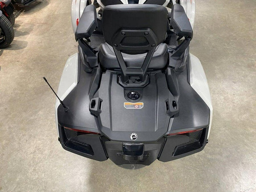 2021 Can-Am® Spyder® RT SE6