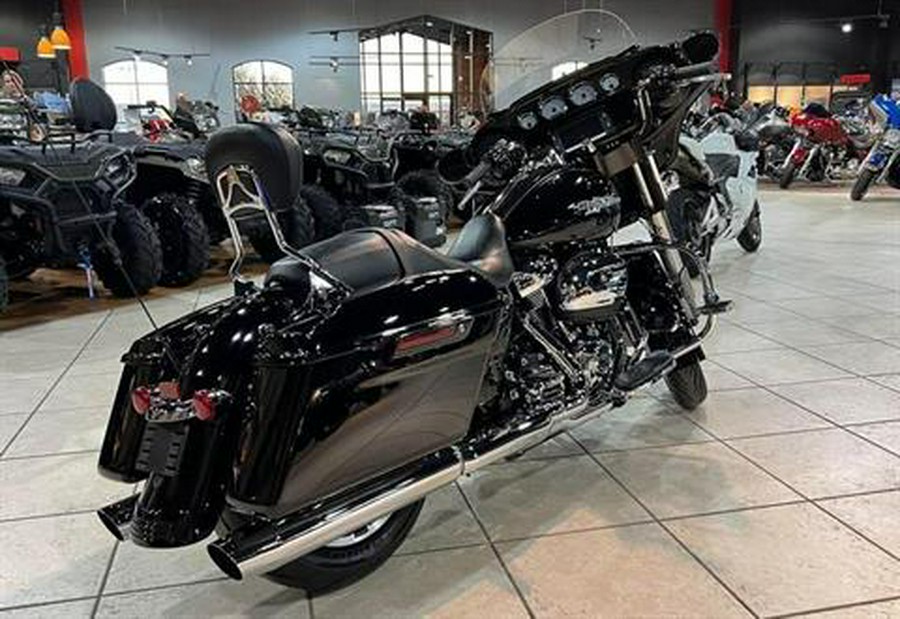 2017 Harley-Davidson Street Glide® Special