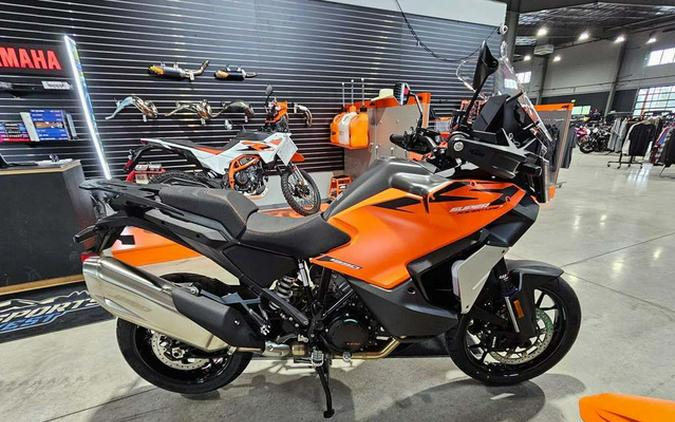 2027 KTM Super Adventure 1390 S EVO