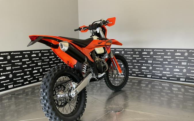 2026 KTM 450 XCF-W - 42544M