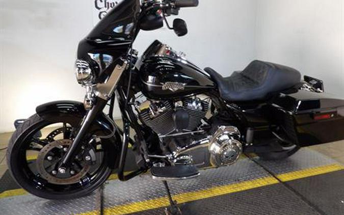 2011 Harley-Davidson Road King® Classic