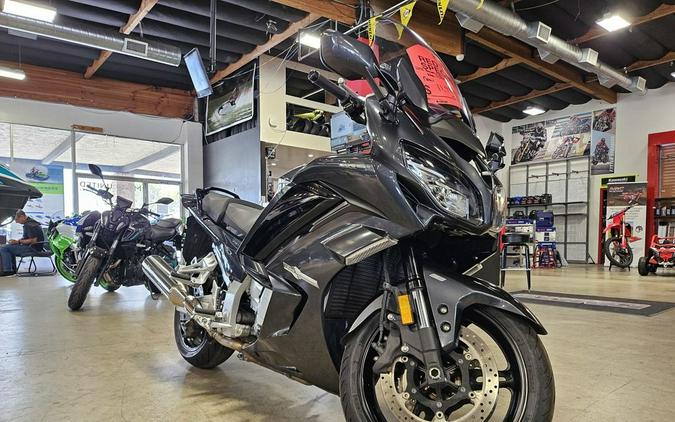 2021 Yamaha FJR 1300ES