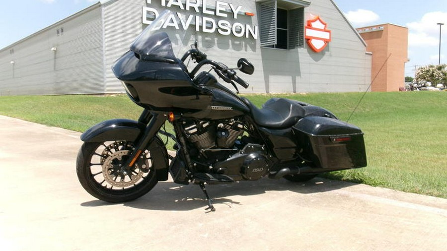 2019 Harley-Davidson® FLTRXS - Road Glide® Special