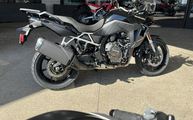 2024 Suzuki V-Strom 800 Touring