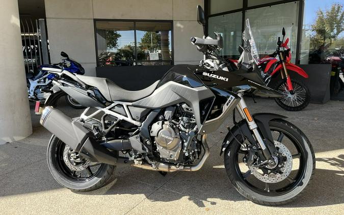 2024 Suzuki V-Strom 800 Touring