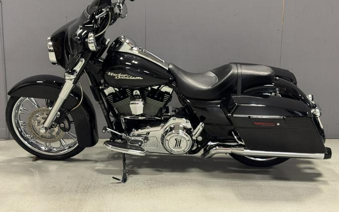 FLHX 2010 Street Glide®