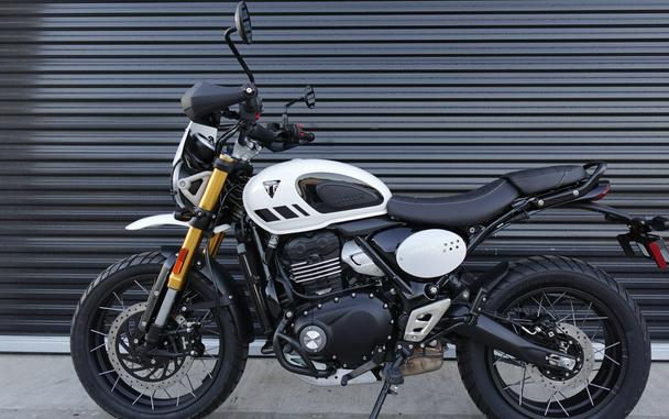 2026 Triumph Scrambler 400 XC
