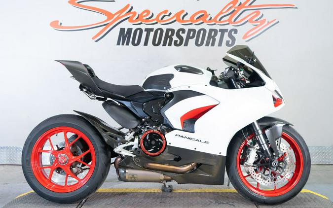 2022 Ducati Panigale V2