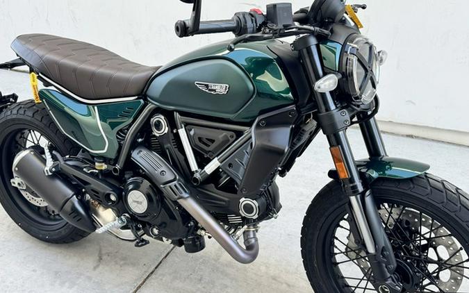 2027 Ducati Scrambler Nightshift Emerald Green