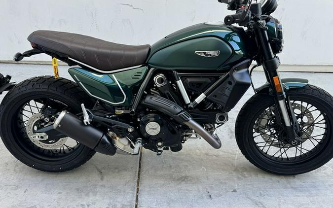 2027 Ducati Scrambler Nightshift Emerald Green