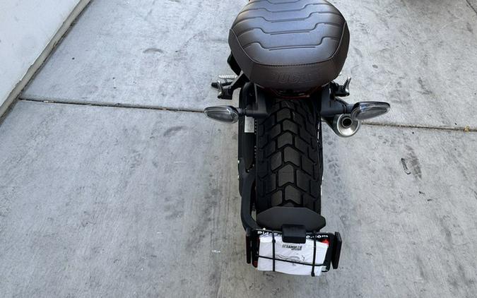 2027 Ducati Scrambler Nightshift Emerald Green