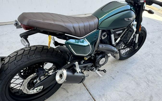 2027 Ducati Scrambler Nightshift Emerald Green