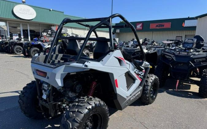 2024 Polaris RZR 200 EFI