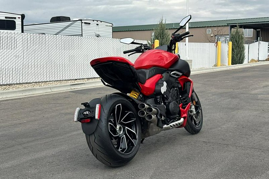 2026 Ducati Diavel V4