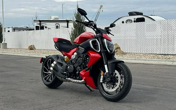 2026 Ducati Diavel V4