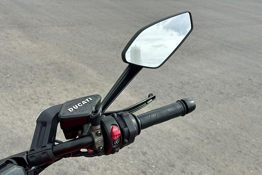 2026 Ducati Diavel V4