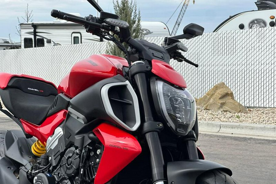 2026 Ducati Diavel V4