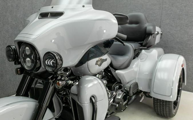 2025 HARLEY DAVIDSON FLHTCUTG TRI GLIDE ULTRA CLASSIC W/ PINGLE ELECTRIC SHIFT