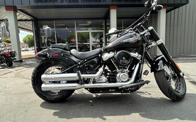 FLSL 2020 Softail Slim®