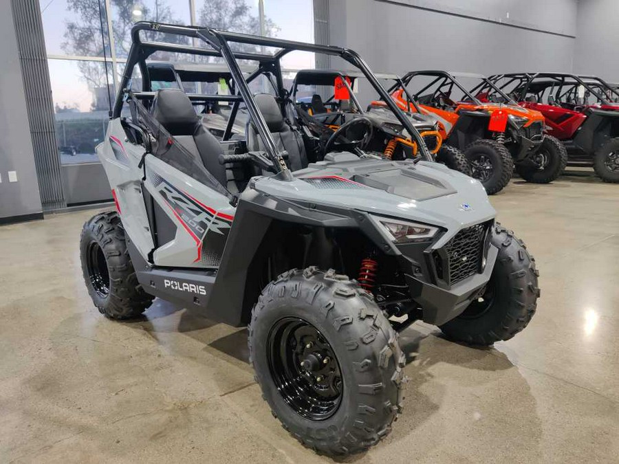 2024 POLARIS RZR 200 EFI