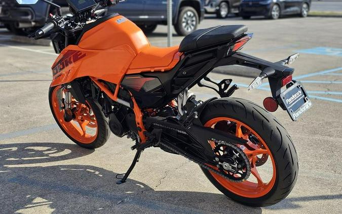 2024 KTM 390 Duke