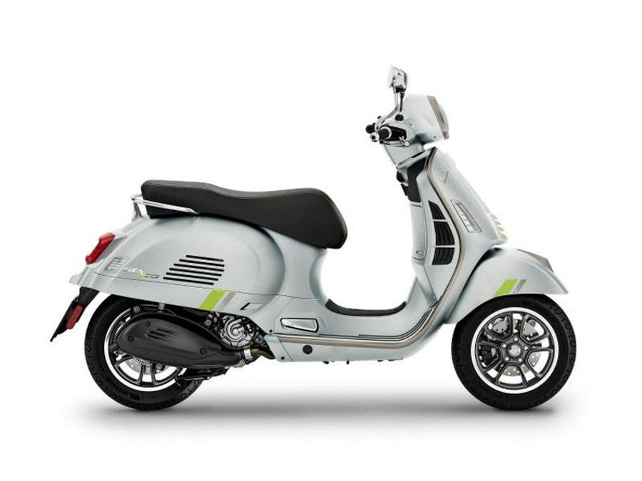 2024 Vespa GTS Super 300 Tech