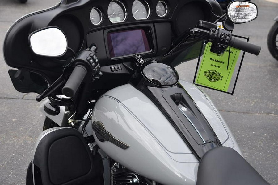 2025 Harley-Davidson® FLHTCUTG - Tri Glide® Ultra